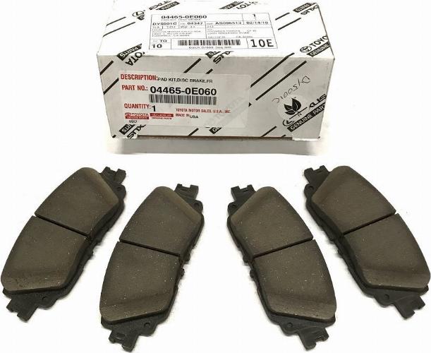TOYOTA 044650E060 - Гальмівні колодки, дискові гальма autozip.com.ua