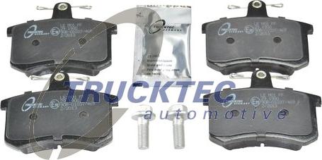 Trucktec Automotive 07.35.108 - Гальмівні колодки, дискові гальма autozip.com.ua