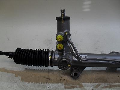 URW 30-88015 - Рульовий механізм, рейка autozip.com.ua