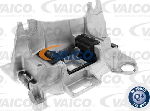 VAICO V46-0864 - Подушка, підвіска двигуна autozip.com.ua