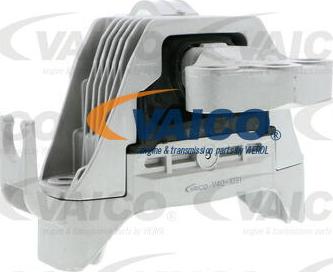 VAICO V40-1031 - Подушка, підвіска двигуна autozip.com.ua