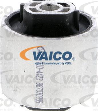 VAICO V10-4423 - Сайлентблок, важеля підвіски колеса autozip.com.ua