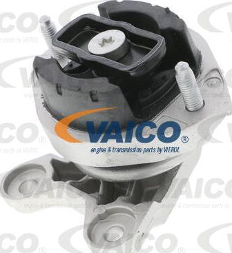VAICO V10-1567 - Подушка, підвіска двигуна autozip.com.ua