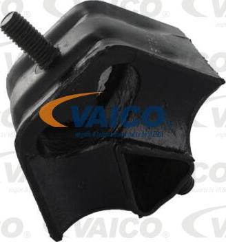 VAICO V10-1106 - Подушка, підвіска двигуна autozip.com.ua