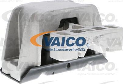 VAICO V10-1321 - Подушка, підвіска двигуна autozip.com.ua