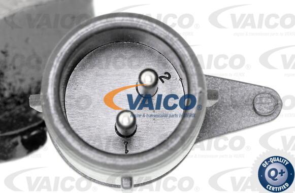 VAICO V10-8302 - Гальмівні колодки, дискові гальма autozip.com.ua