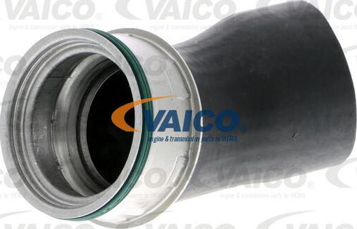 VAICO V10-3820 - Трубка нагнітається повітря autozip.com.ua