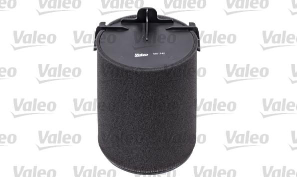 VALEO 585742 - Повітряний фільтр autozip.com.ua