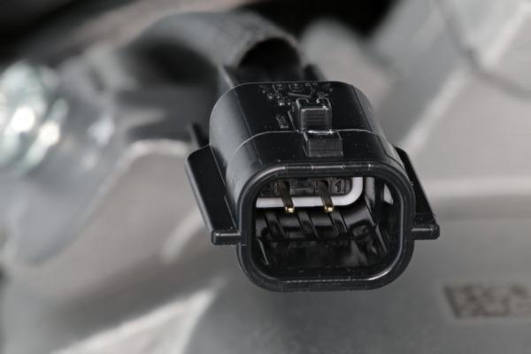 VALEO 699496 - Компресор, кондиціонер autozip.com.ua