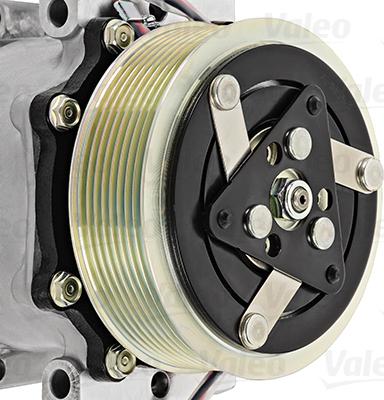 VALEO 813036 - Компресор, кондиціонер autozip.com.ua