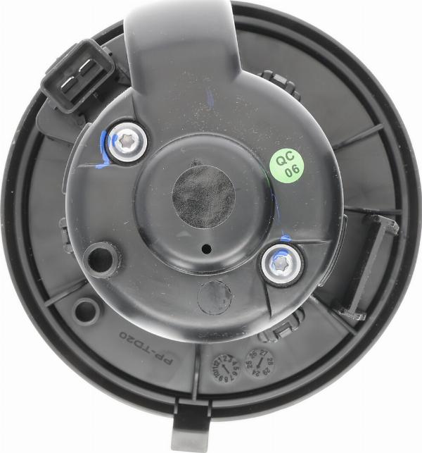 VALEO 884689 - Вентилятор салону autozip.com.ua