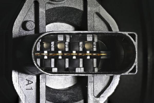 VALEO 367026 - Датчик потоку, маси повітря autozip.com.ua