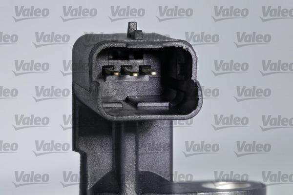 VALEO 366416 - Датчик, положення розподільного валу autozip.com.ua