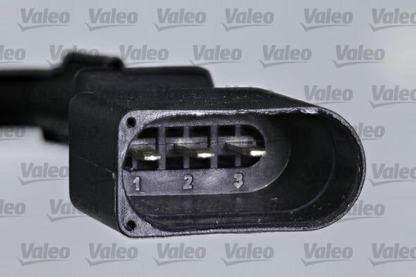 VALEO 366152 - Датчик, положення розподільного валу autozip.com.ua