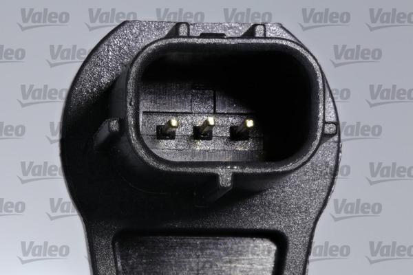 VALEO 366136 - Датчик, положення розподільного валу autozip.com.ua