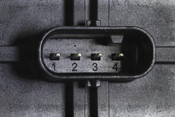 VALEO 366329 - Датчик потоку, маси повітря autozip.com.ua