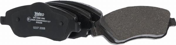 VALEO 301456 - Гальмівні колодки, дискові гальма autozip.com.ua