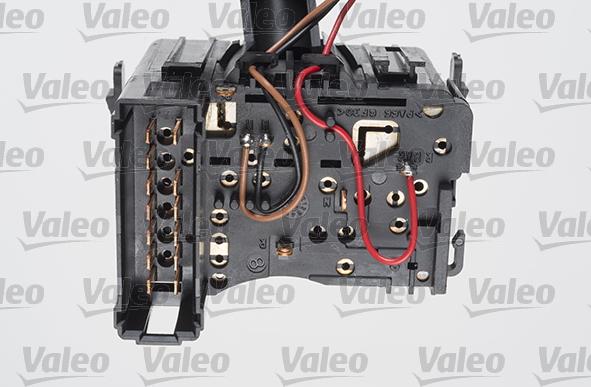 VALEO 251589 - Вимикач на рульовій колонці autozip.com.ua