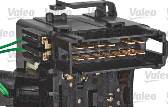 VALEO 251699 - Вимикач на рульовій колонці autozip.com.ua