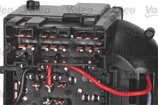 VALEO 251689 - Вимикач на рульовій колонці autozip.com.ua