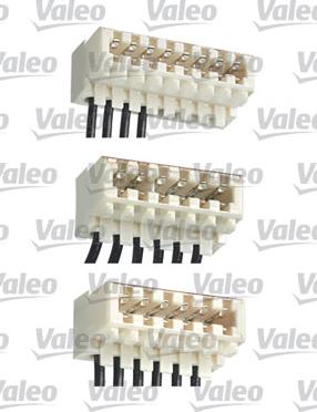 VALEO 251672 - Вимикач на рульовій колонці autozip.com.ua