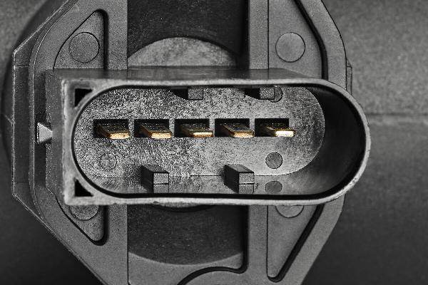 VALEO 253712 - Датчик потоку, маси повітря autozip.com.ua