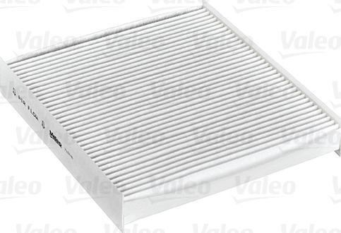 VALEO 715746 - Фільтр, повітря у внутрішній простір autozip.com.ua