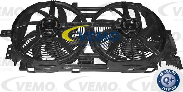 Vemo V46-01-1333 - Вентилятор, охолодження двигуна autozip.com.ua