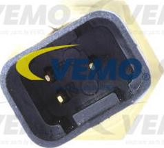 Vemo V46-72-0002 - Датчик, температура охолоджуючої рідини autozip.com.ua