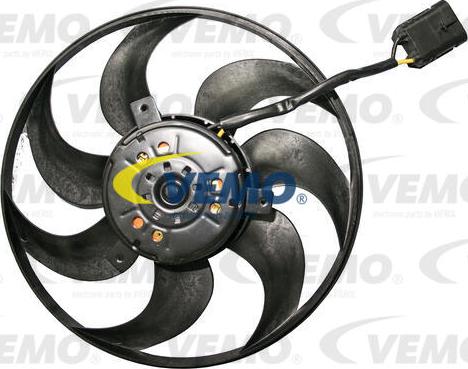 Vemo V40-01-1058 - Вентилятор, охолодження двигуна autozip.com.ua