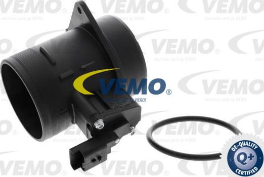 Vemo V42-72-0084 - Датчик потоку, маси повітря autozip.com.ua