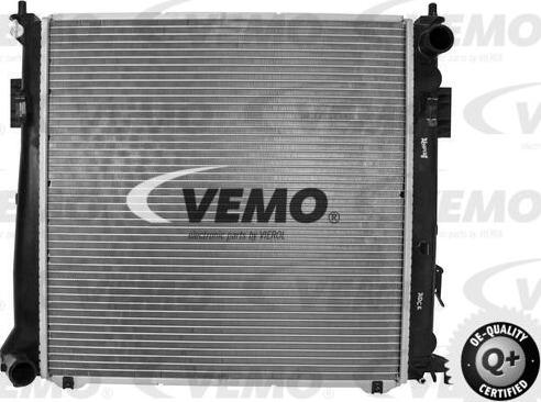 Vemo V52-60-0002 - Радіатор, охолодження двигуна autozip.com.ua