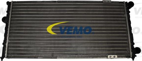 Vemo V15-60-5058 - Радіатор, охолодження двигуна autozip.com.ua