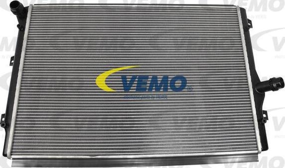 Vemo V15-60-5057 - Радіатор, охолодження двигуна autozip.com.ua