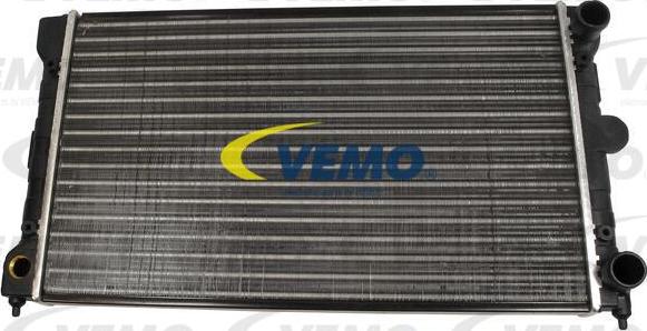 Vemo V15-60-5020 - Радіатор, охолодження двигуна autozip.com.ua