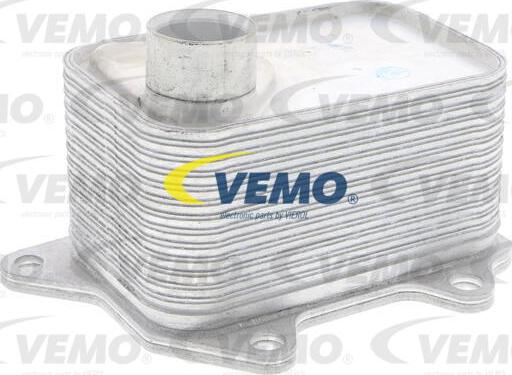 Vemo V15-60-6068 - Масляний радіатор, рухове масло autozip.com.ua
