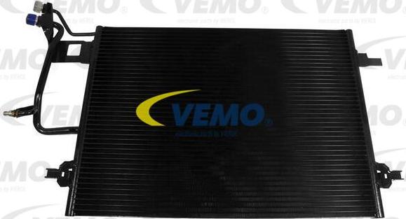 Vemo V15-62-1026 - Конденсатор, кондиціонер autozip.com.ua