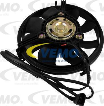 Vemo V15-01-1848 - Вентилятор, охолодження двигуна autozip.com.ua