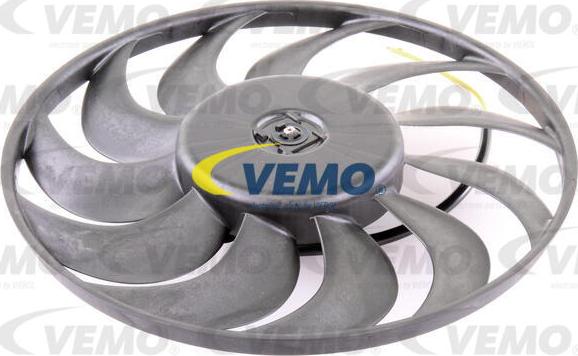 Vemo V15-01-1874 - Вентилятор, охолодження двигуна autozip.com.ua