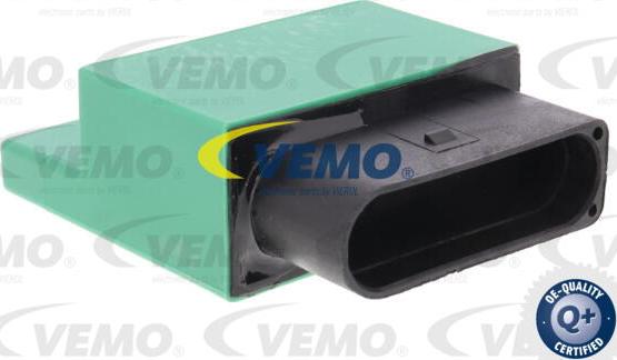 Vemo V15-71-0066 - Реле, паливний насос autozip.com.ua