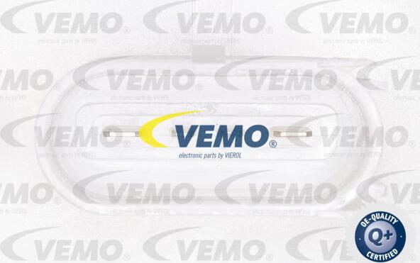 Vemo V10-09-0820 - Модуль паливного насоса autozip.com.ua