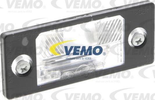 Vemo V10-84-0030 - Ліхтар освітлення номерного знака autozip.com.ua