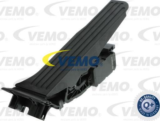 Vemo V10-82-0001 - Датчик, положення педалі акселератора autozip.com.ua
