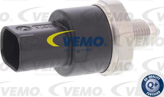 Vemo V10-73-0442 - Кнопковий вимикач, гальмівний шлях навіть. гідравліка autozip.com.ua