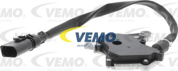 Vemo V10-73-0435 - Датчик, контактний перемикач, фара заднього ходу autozip.com.ua