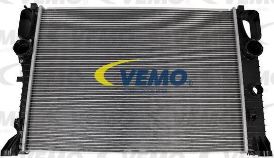 Vemo V30-60-1291 - Радіатор, охолодження двигуна autozip.com.ua