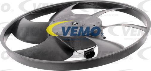 Vemo V38-01-0005 - Вентилятор, охолодження двигуна autozip.com.ua