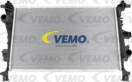 Vemo V24-60-0016 - Радіатор, охолодження двигуна autozip.com.ua