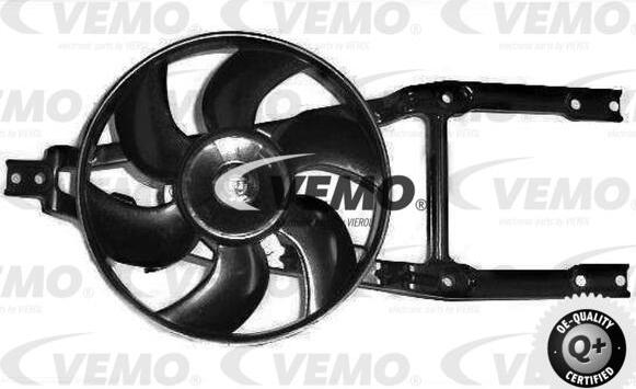 Vemo V24-01-1221 - Вентилятор, охолодження двигуна autozip.com.ua