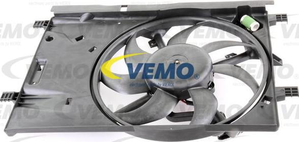 Vemo V24-02-0001 - Вентилятор, охолодження двигуна autozip.com.ua